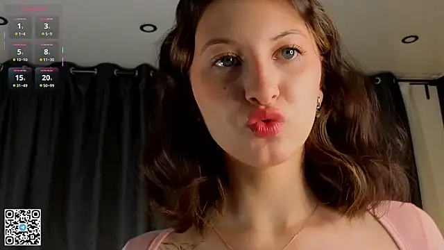 LorinaMaffitt online show from November 2025 06:30:01 PM