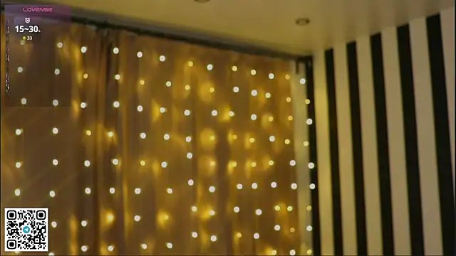 LorinaMaffitt online show from December 2025 06:14:03 PM