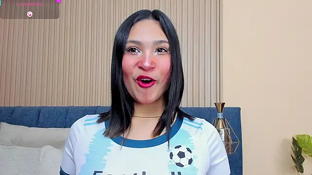 Snapshot of angel_ponce chatting on September 2025 07:15:02 PM angel ponce online show from September 2025 07:15:02 PM