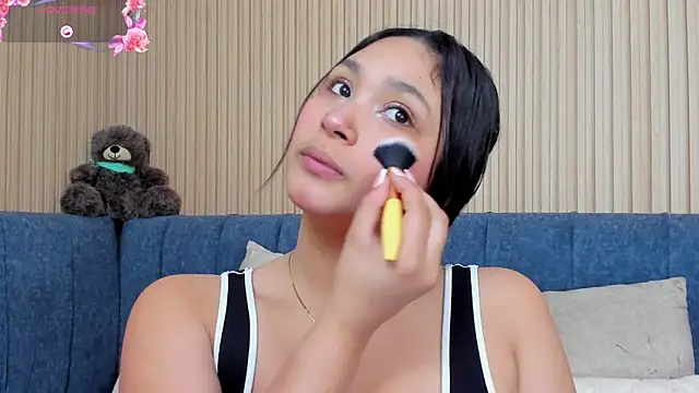 Snapshot of angel_ponce chatting on November 2025 07:13:01 PM angel ponce online show from November 2025 07:13:01 PM