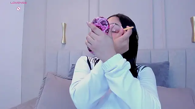 angel ponce online show from February 2026 12:15:02 PM