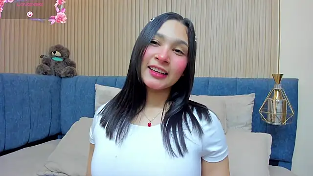 angel ponce online show from April 2026 07:15:02 PM