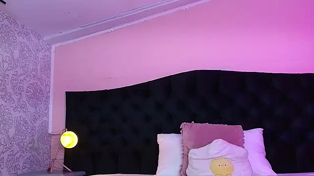 Hada Blue online show from March 2026 07:43:02 PM