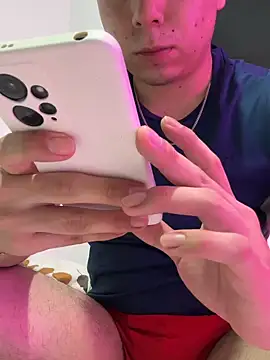 Snapshot of Axel_es chatting on February 2026 12:37:02 AM Axel es online show from February 2026 12:37:02 AM