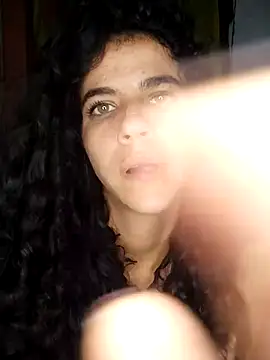 lucerocutte online show from December 2025 02:38:01 AM