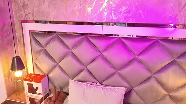 gemma sm online show from September 2025 03:11:01 AM