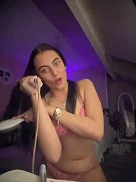 Mesmerising MaxineX online show from November 2025 09:37:01 PM