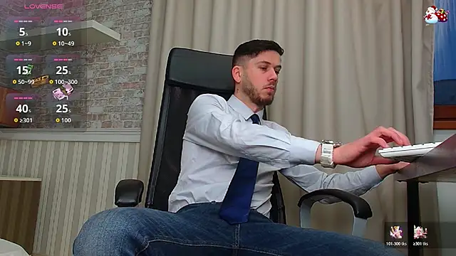 JonahShaw online show from December 2025 05:35:02 AM