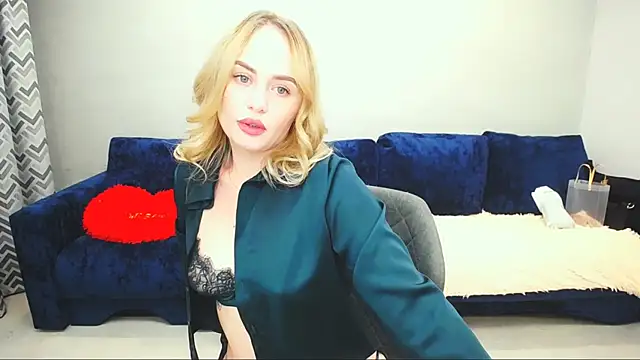 LiluMoon   online show from July 2026 06:56:01 PM