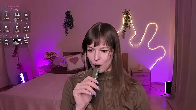 Lisa Blossom online show from March 2026 08:26:33 AM