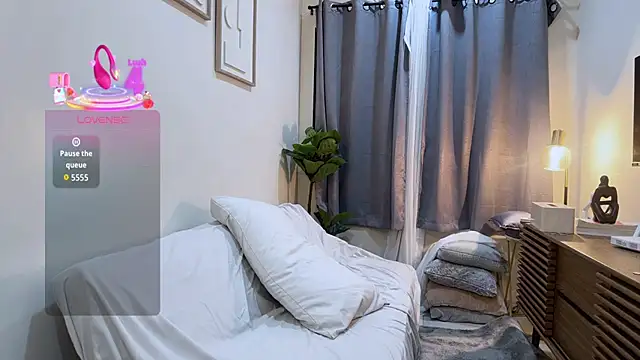 Snapshot of penny_coco chatting on October 2025 09:05:02 PM penny coco online show from October 2025 09:05:02 PM