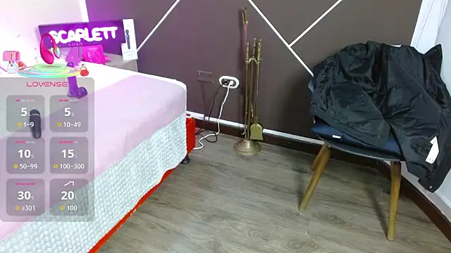 ScarletHott  online show from November 2025 11:53:01 AM