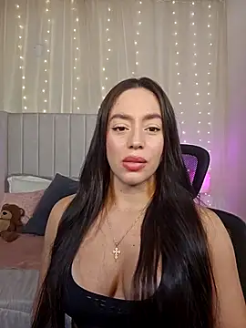 AriadnaTaylor online show from June 2026 05:57:01 PM