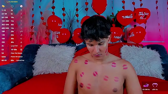 Leo Savage  online show from February 2026 04:09:02 AM