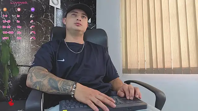 Alexander ferre online show from April 2026 01:23:01 PM