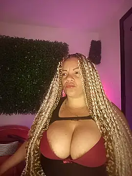 Eva Luxei online show from November 2025 12:39:02 PM