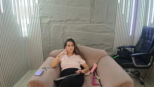 CamileX online show from September 2025 01:22:02 PM