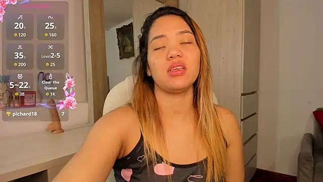 kata22sofia online show from November 2025 03:38:02 PM