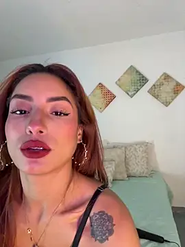 Snapshot of monnay520 chatting on December 2025 06:31:01 AM monnay520 online show from December 2025 06:31:01 AM