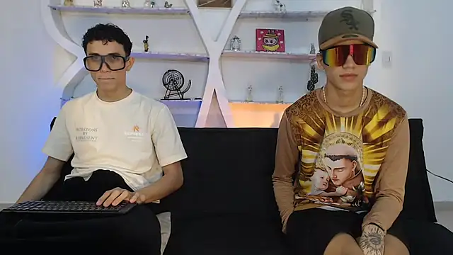 THREE GUYS HOT online show from December 2025 07:30:02 PM