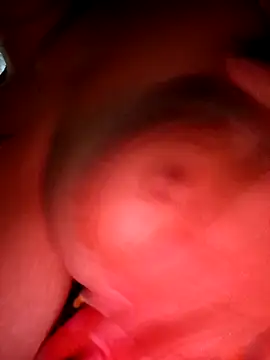 BomBomLuu online show from December 2025 11:44:02 PM