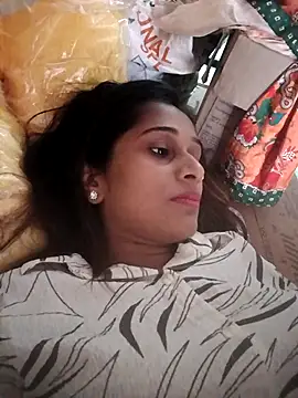 Snapshot of hotshreya69 chatting on October 2025 08:39:01 AM hotshreya69 online show from October 2025 08:39:01 AM