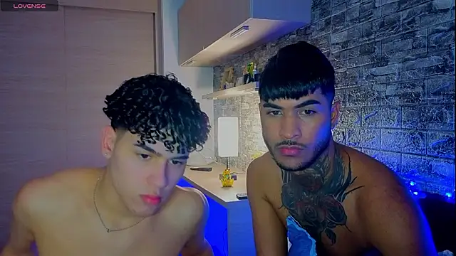 Theimperialboys  online show from March 2026 11:09:01 PM