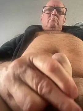 naughtygrandad1 online show from September 2025 08:02:02 AM