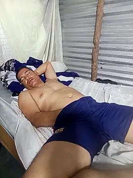 Snapshot of Franklin111230 chatting on December 2025 11:47:01 AM Franklin111230 online show from December 2025 11:47:01 AM