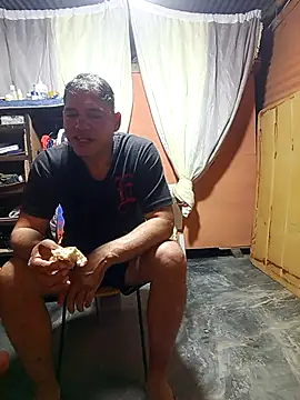 Snapshot of Franklin111230 chatting on January 2026 10:36:01 PM Franklin111230 online show from January 2026 10:36:01 PM