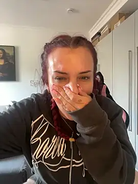 Snapshot of OliviaaFischer chatting on February 2026 09:54:01 AM OliviaaFischer online show from February 2026 09:54:01 AM