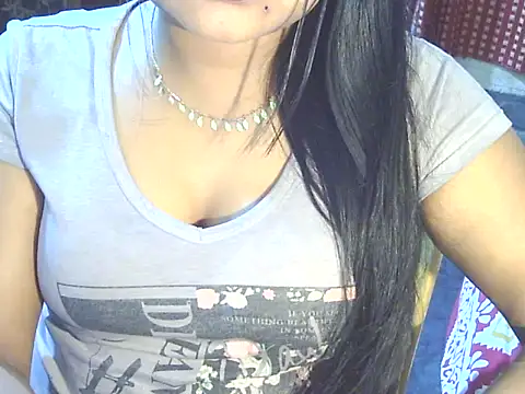 Nusrat Faria07 online show from November 2025 08:46:02 PM