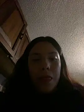 Snapshot of RenataLeclair chatting on February 2026 03:06:02 PM RenataLeclair online show from February 2026 03:06:02 PM