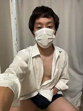 Snapshot of gHayato chatting on October 2025 07:12:02 AM gHayato online show from October 2025 07:12:02 AM