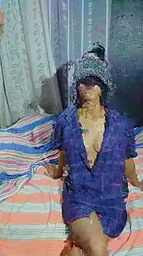 Snapshot of Chooty_Couple chatting on March 2026 09:09:02 PM Chooty Couple online show from March 2026 09:09:02 PM