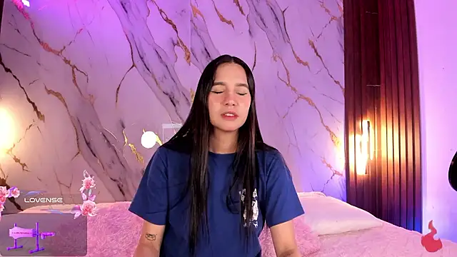 Emmiicute online show from February 2026 08:27:01 PM