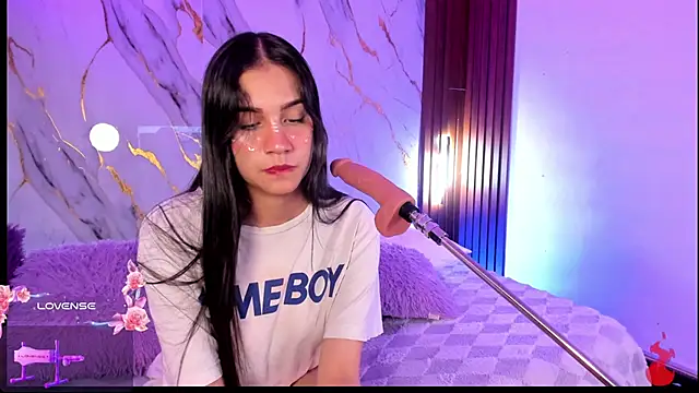 Emmiicute online show from March 2026 08:20:01 PM