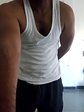 Snapshot of rainzey chatting on October 2025 02:42:01 AM rainzey online show from October 2025 02:42:01 AM