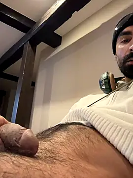 Snapshot of SergioGarcia93 chatting on November 2025 08:07:01 PM SergioGarcia93 online show from November 2025 08:07:01 PM