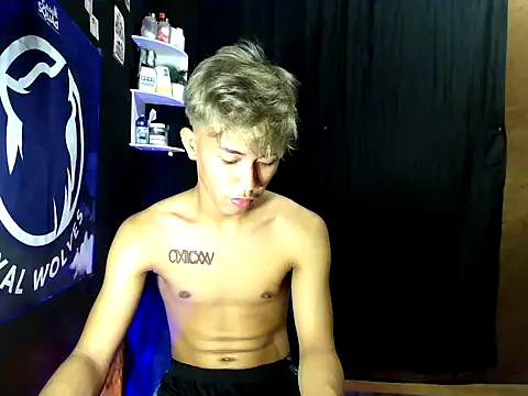 naughtyboyloy 0 online show from November 2025 10:46:02 AM