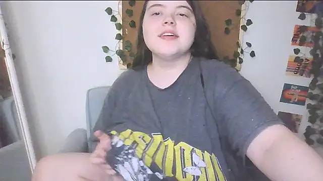 brattyprincessemma online show from September 2025 05:46:01 PM