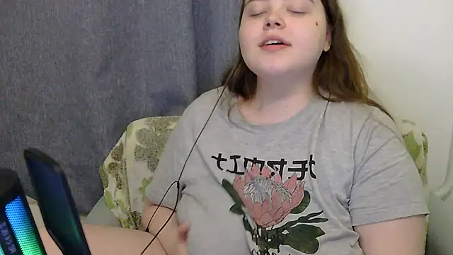 brattyprincessemma online show from November 2025 07:13:02 PM