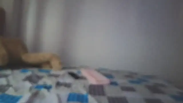 Crystal Star  online show from October 2025 09:01:01 PM