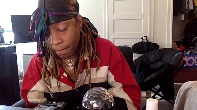 Diodre Benyoon online show from February 2026 04:44:01 PM