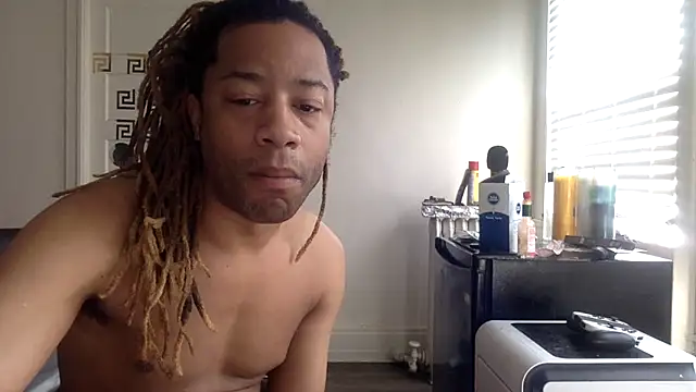 Diodre Benyoon online show from April 2026 03:44:01 PM