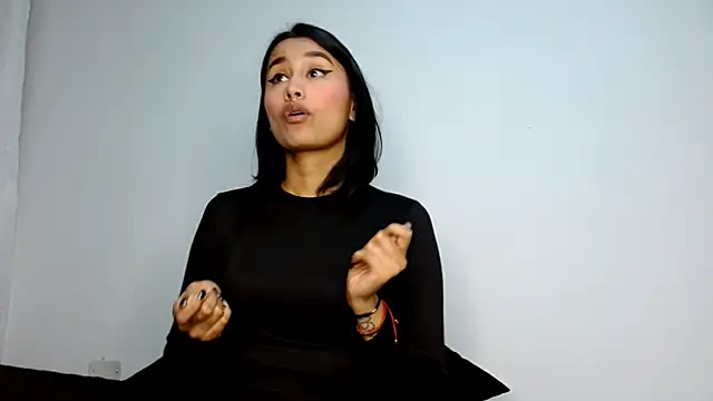 Gia Lee online show from October 2025 02:55:02 AM