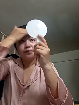 Minn-cute online show from March 2026 01:33:02 AM