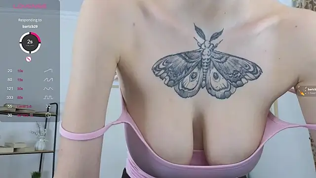 Sonia Jones online show from December 2025 04:25:02 PM