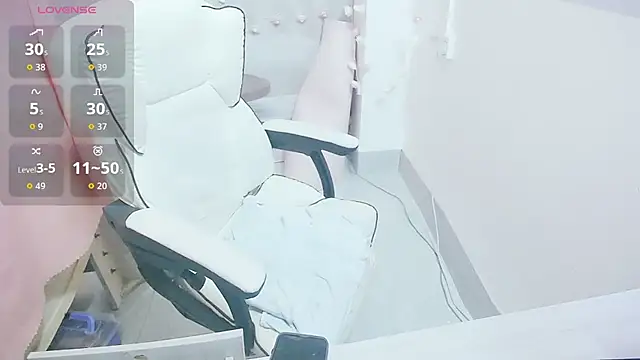 KateCondon online show from April 2026 11:57:01 AM