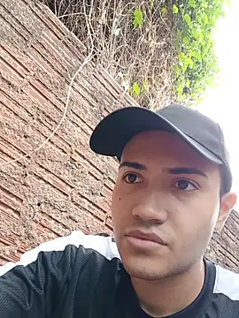 Snapshot of novinho_safado__ chatting on April 2026 01:15:01 PM novinho safado online show from April 2026 01:15:01 PM